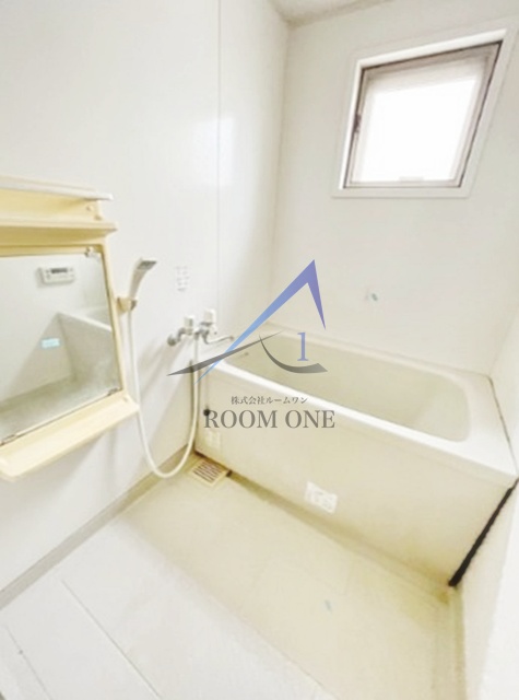 バス・シャワールーム　お風呂です。