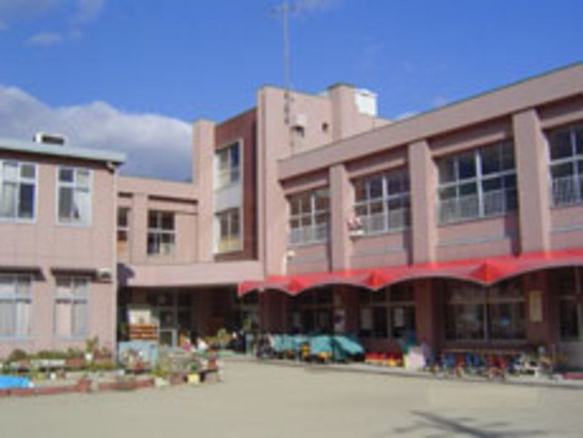 幼稚園・保育園　高槻市立春日保育所（幼稚園・保育園）まで420m