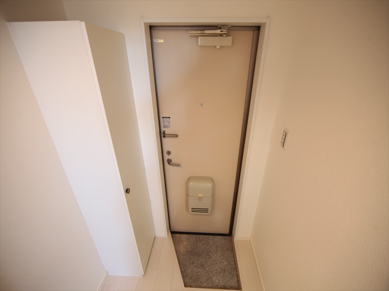 玄関　玄関スペースシューズBOX付