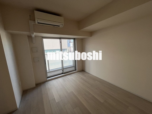 居室・リビング　同間取り別階写真含みます