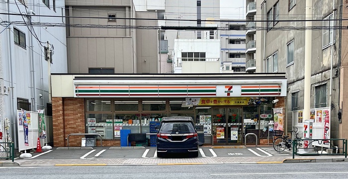 コンビニ　セブンイレブン墨田区緑3丁目店（コンビニ）まで80m