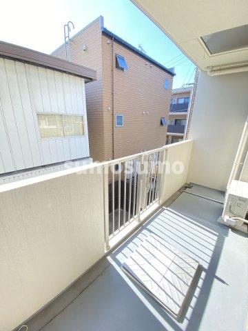 バルコニー　陽当たり良好なバルコニーです