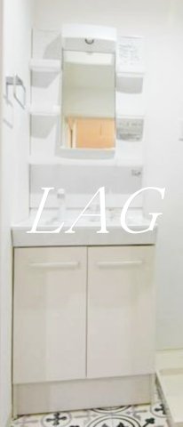 洗面設備　洗面台です。