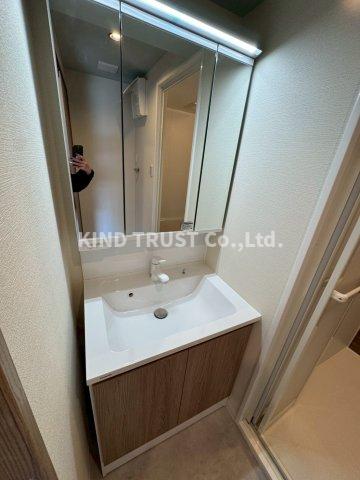 洗面設備　忙しい朝には欠かせない洗面所です