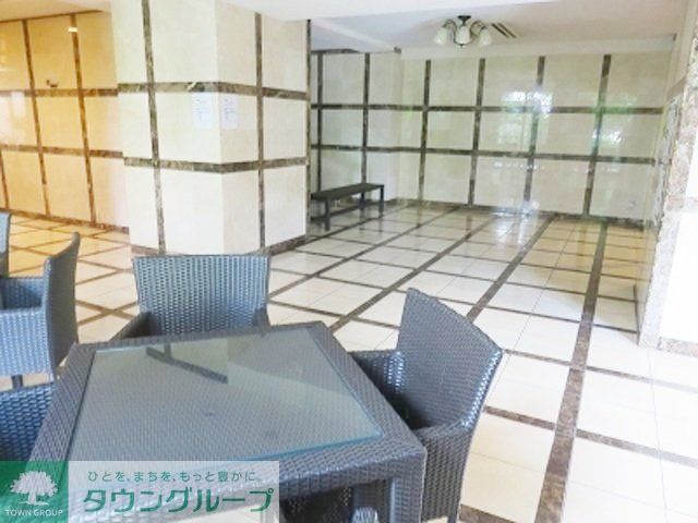 エントランス　★エントランスロビー★