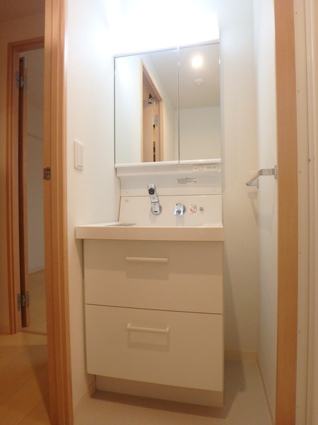 洗面設備　同タイプの他のお部屋