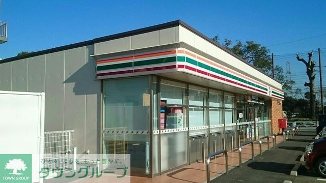 コンビニ　セブンイレブン千葉誉田1丁目店（コンビニ）まで710m