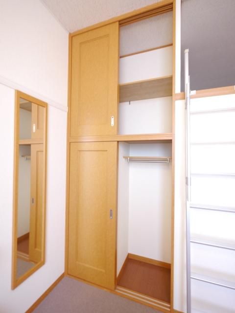 収納　★たくさんの収納が可能なクローゼットです★