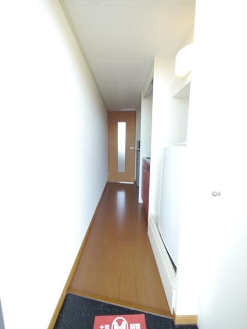 玄関　★広めの玄関スペースです★