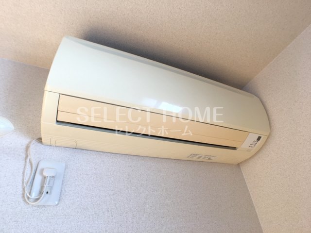 その他設備　同型タイプエアコン付き