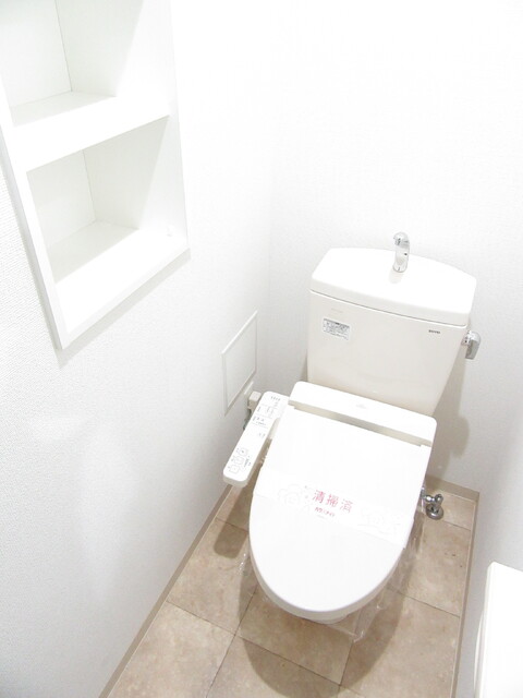 トイレ　洗浄便座※同タイプ参考写真