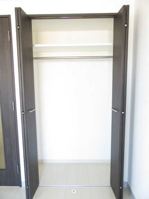 収納　クローゼット※同タイプ参考写真