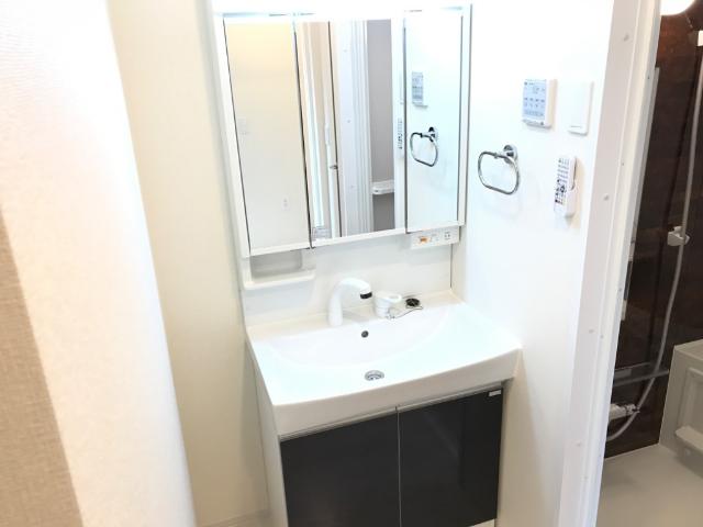 洗面設備　洗髪洗面化粧台（イメージ）