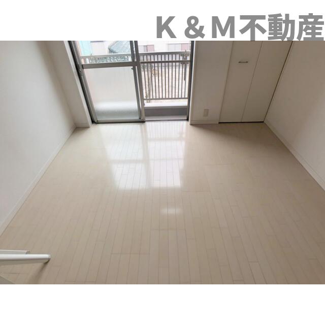 居室・リビング　ゆったり過ごせる居間です