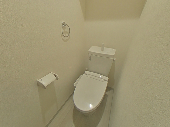 トイレ　※別部屋の写真です