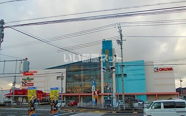 ショッピングセンター　ロマンシティ御坊店（ショッピングセンター）まで642m