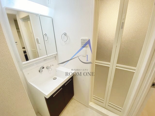 洗面設備　洗面台です。