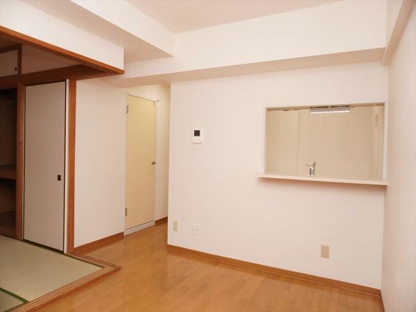 居室・リビング　内装