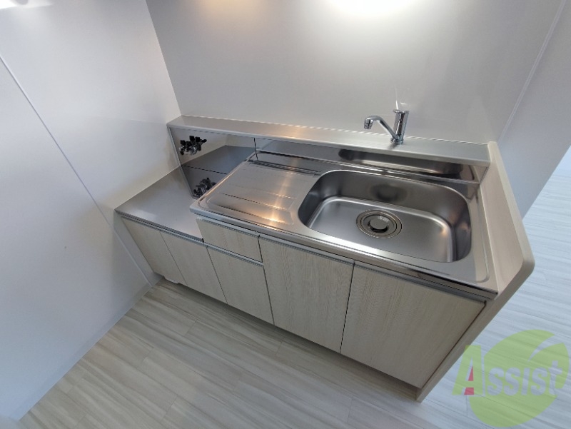 キッチン　洗い場が大きくて洗い物もしやすそうです。