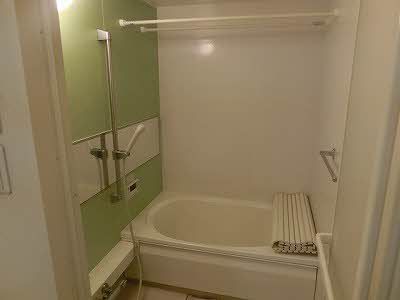 バス・シャワールーム　浴室