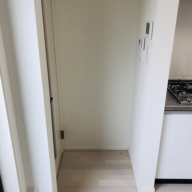 玄関　別号室イメージの為、現状を優先致します。