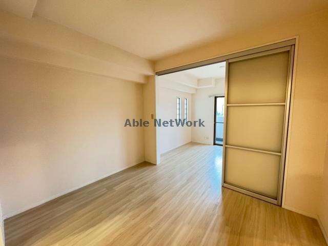 居室・リビング　※同型・現況優先