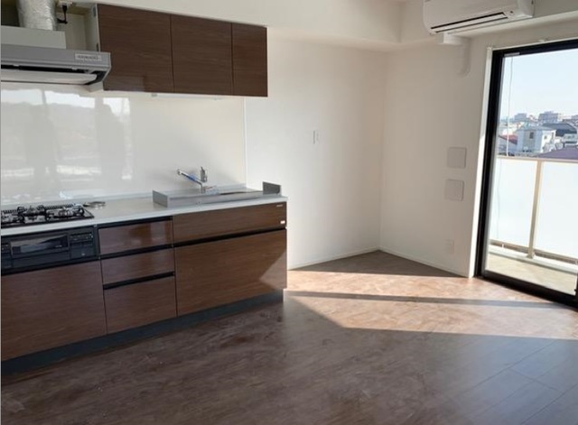 居室・リビング　シックなデザインのリビングスペース。