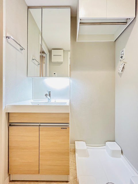 洗面設備　他物件同タイプ※備品を除く