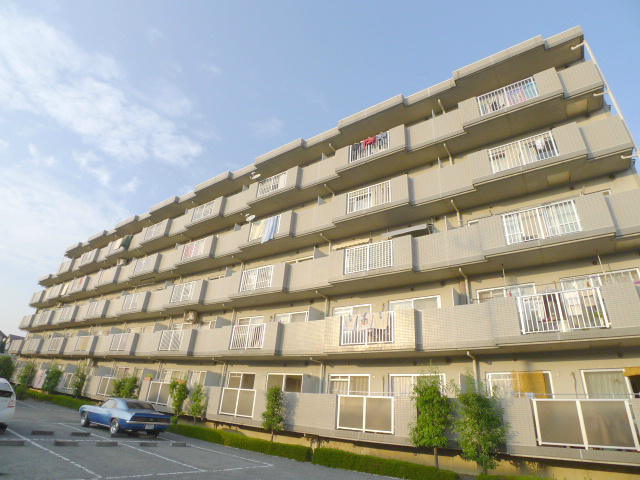 建物外観　グランシャリオ千間台のお問合せは、アソシエ住まいの窓口へ。