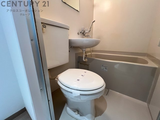 トイレ　掃除のしやすいシンプルなトイレです☆