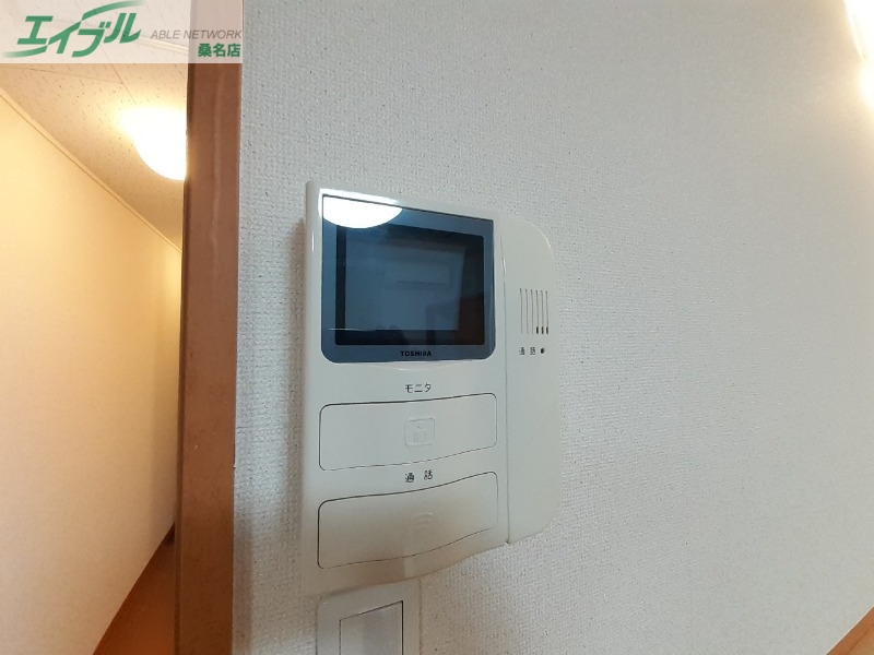 セキュリティ　同型参考写真