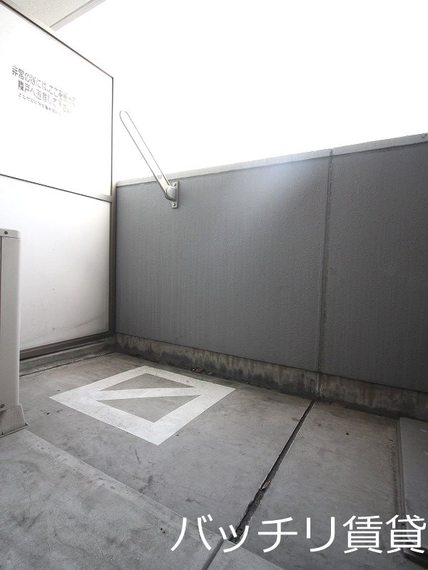 バルコニー　別号室の写真のため現状優先