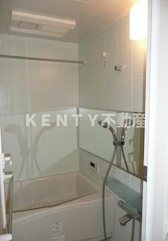 バス・シャワールーム　きれいなお風呂です