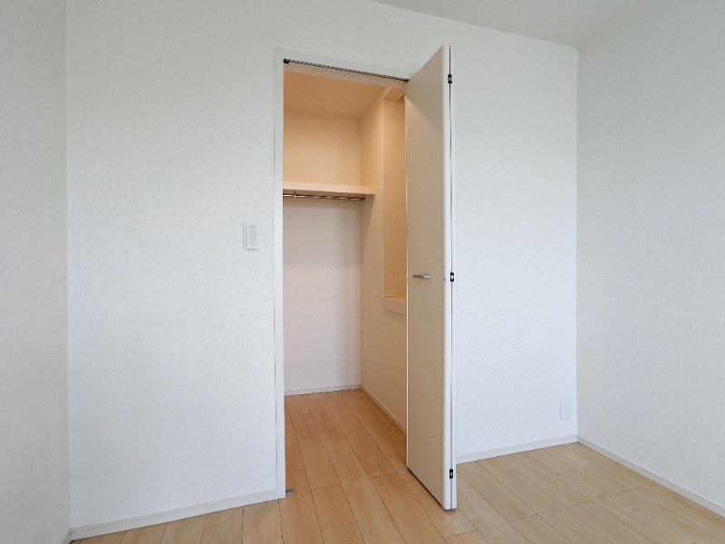 収納　図面と現状に相違がある場合には現状を優先