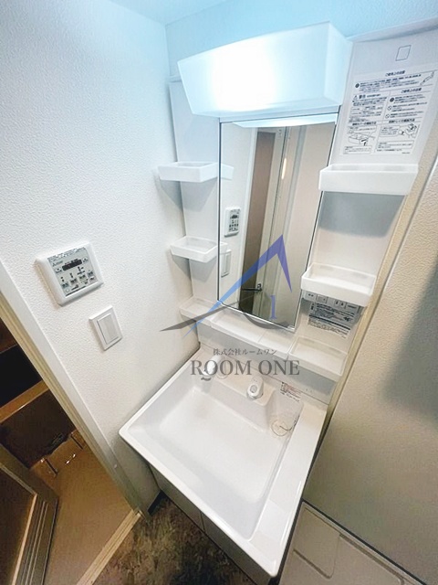 洗面設備　洗面台です。