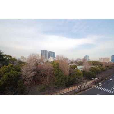 バルコニー　市ヶ谷駅より徒歩7分！居室広々12.5帖！独立洗面台完備！2