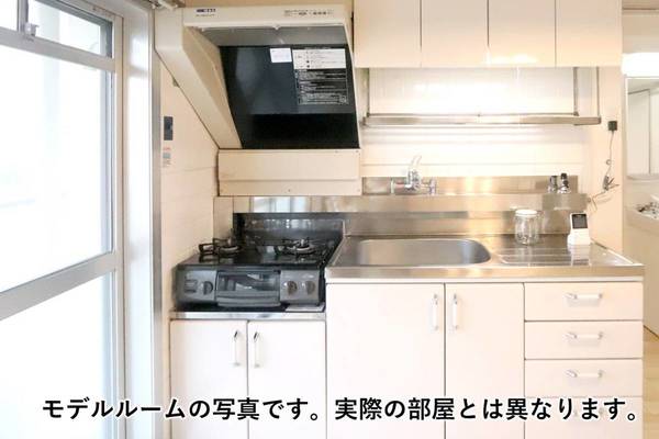 キッチン　モデルルームの写真です