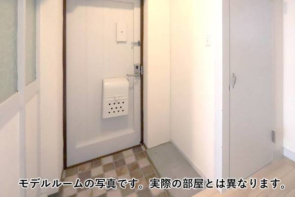 玄関　モデルルームの写真です