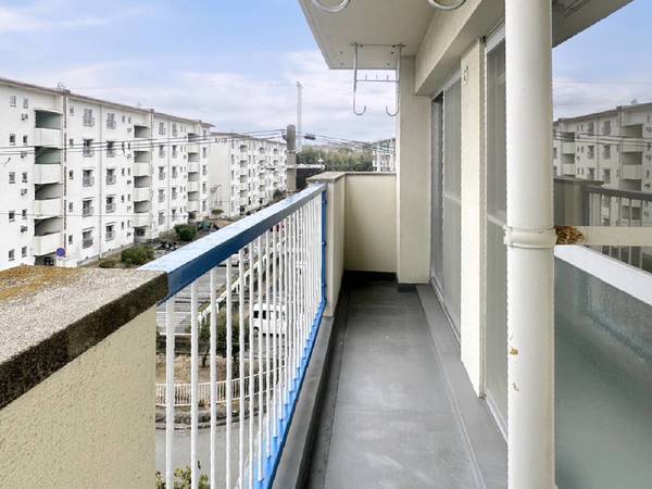 バルコニー　モデルルームの写真です