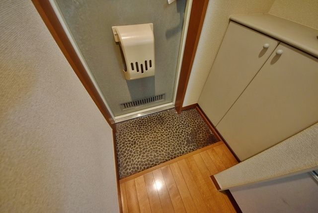 玄関　★お問い合わせはタウンハウジングまで★