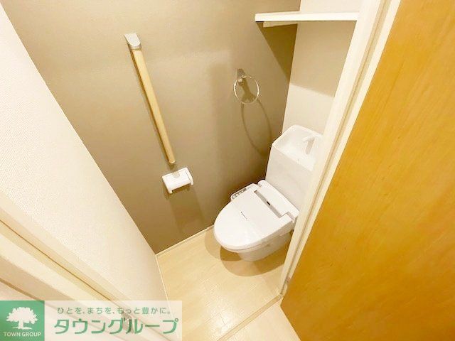 トイレ　温水便座付き♪