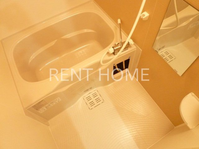 バス・シャワールーム　浴室乾燥機付です