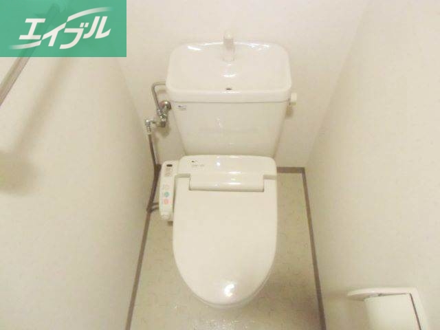 トイレ　ウォシュレット