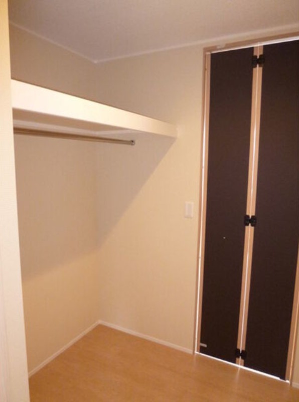 収納　図面と現状に相違がある場合には現状を優先