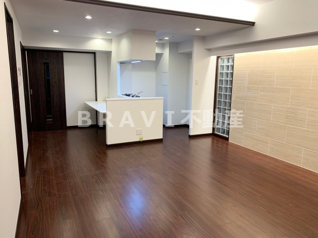 居室・リビング　【B-PROUD天満橋】こちらの居間で趣味の時間をお楽しみく