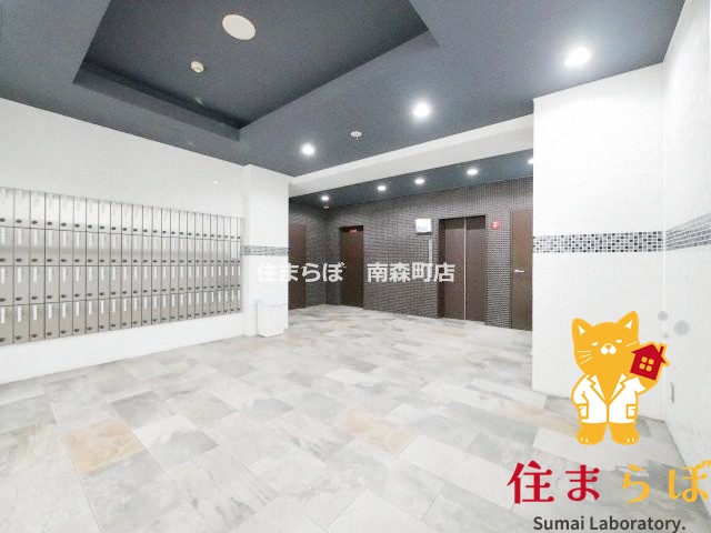 エントランス　共用部の印象も大切に