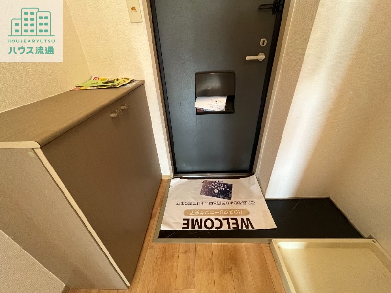 玄関　※別号室の写真