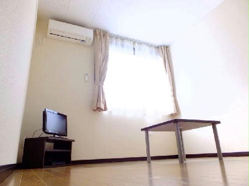 居室・リビング　同シリーズの類似となります。現況を優先致します。