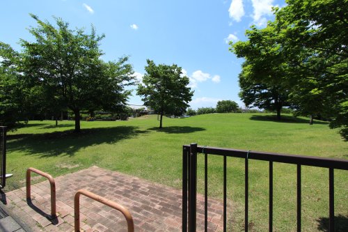 公園　利保公園（公園）まで834m