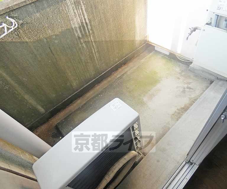 バルコニー　洗濯物も干せますよ